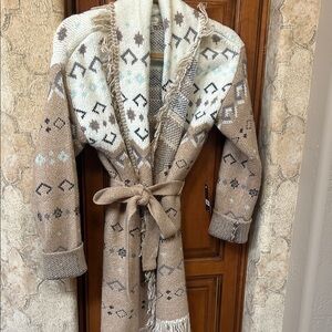 NWT Lucky Brand Tan and Cream Cardigan Sweater